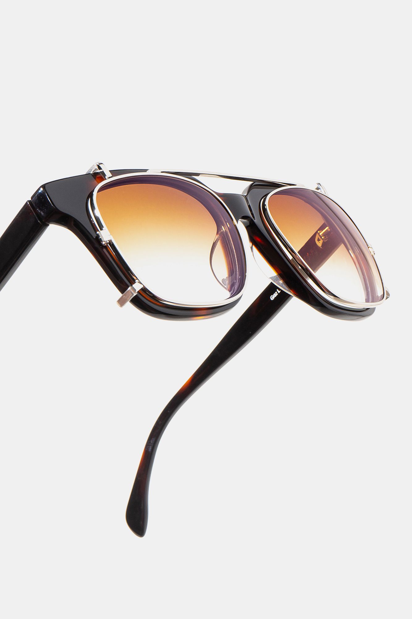 Graz Clipon Tortoise