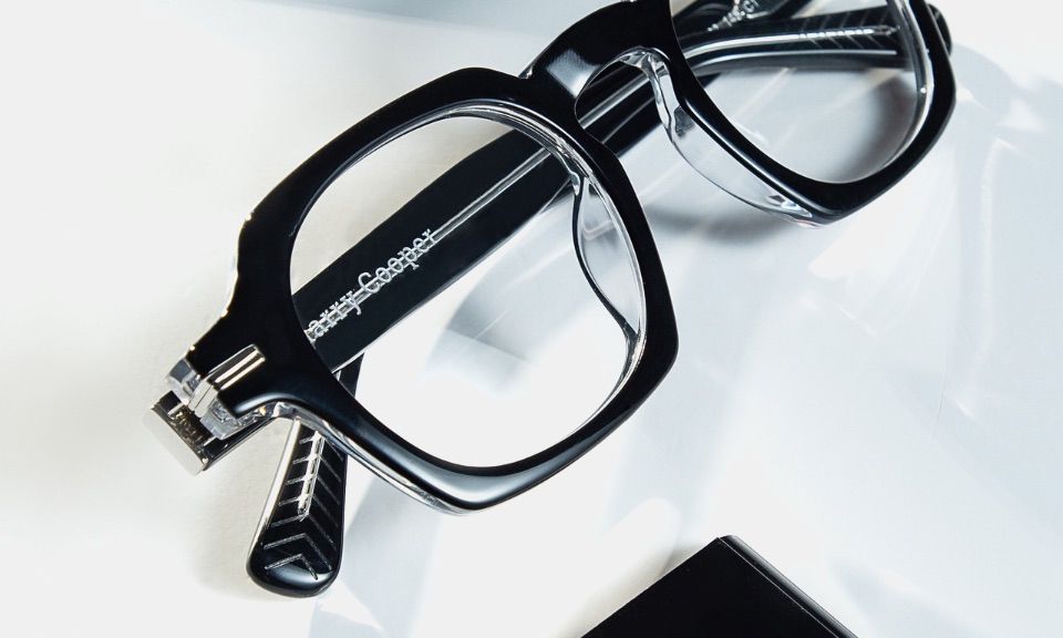 Как расслабить глаза после работы