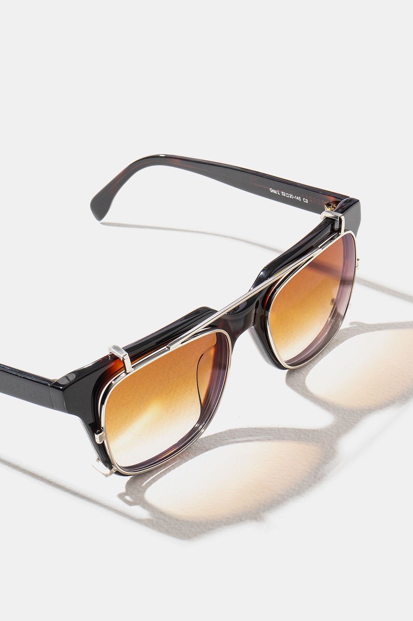 Graz Clipon Tortoise