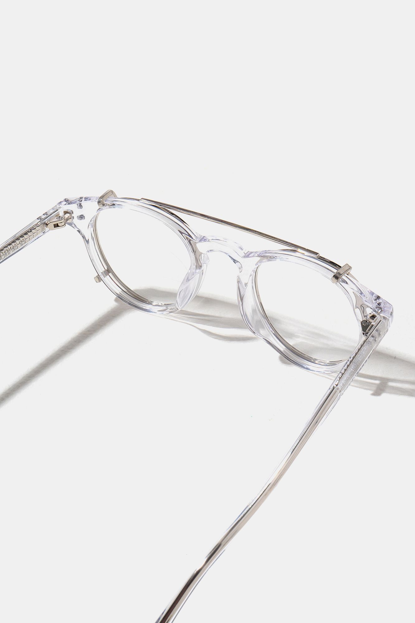 Norfolk Clipon Transparent