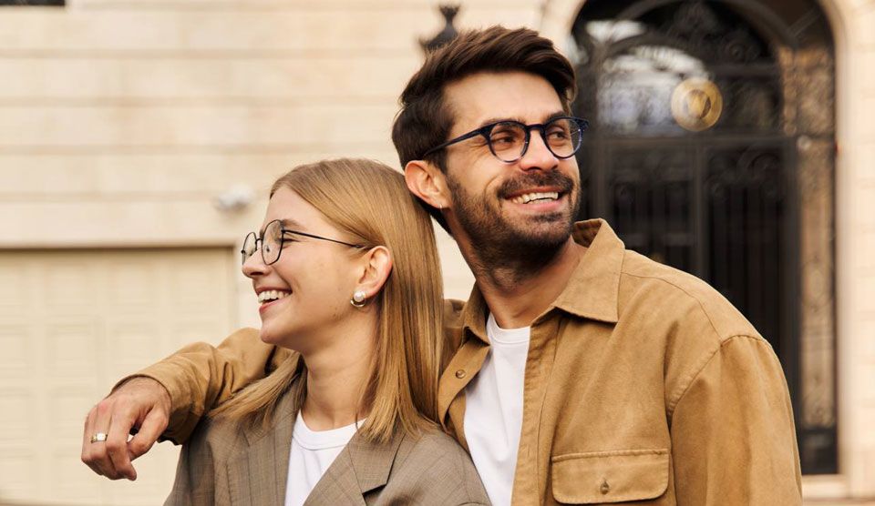 Психология очков: как выбор оправы  может повлиять на ваше самочувствие и уверенность