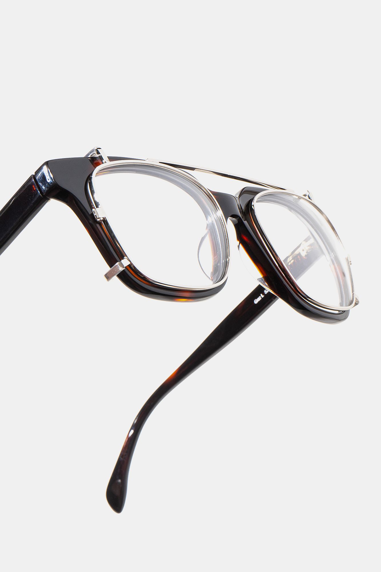 Graz Clipon Tortoise
