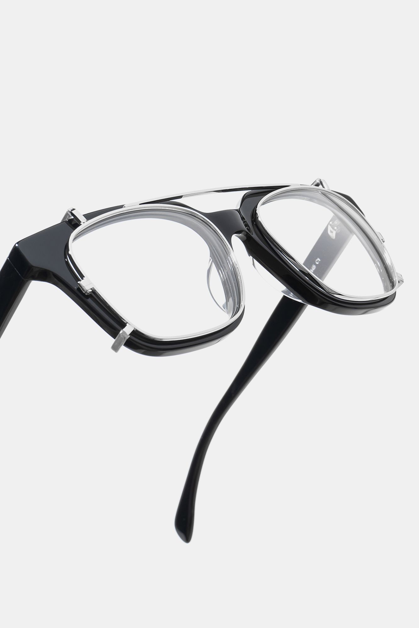 Graz Clipon Black