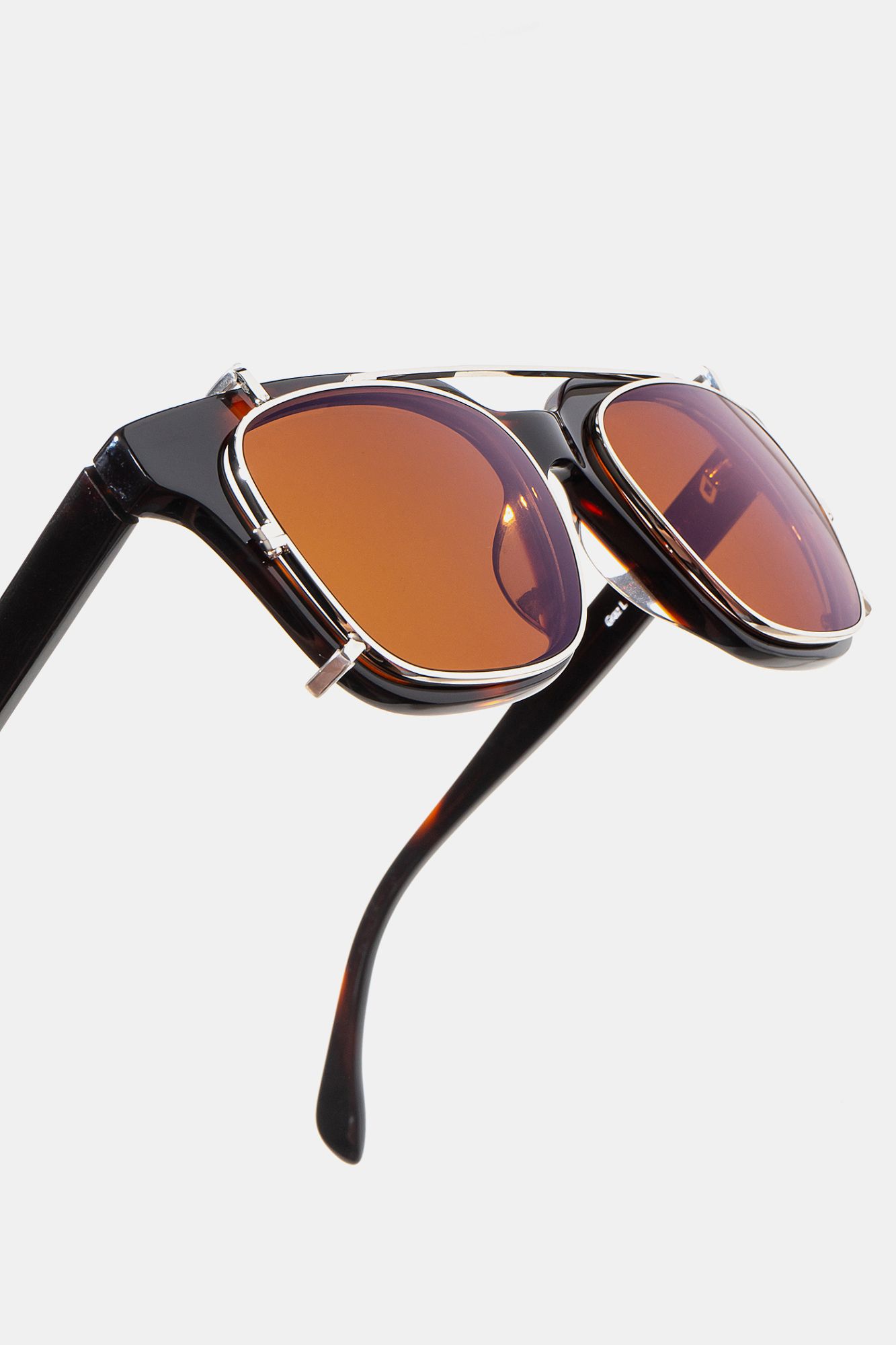 Graz Clipon Tortoise