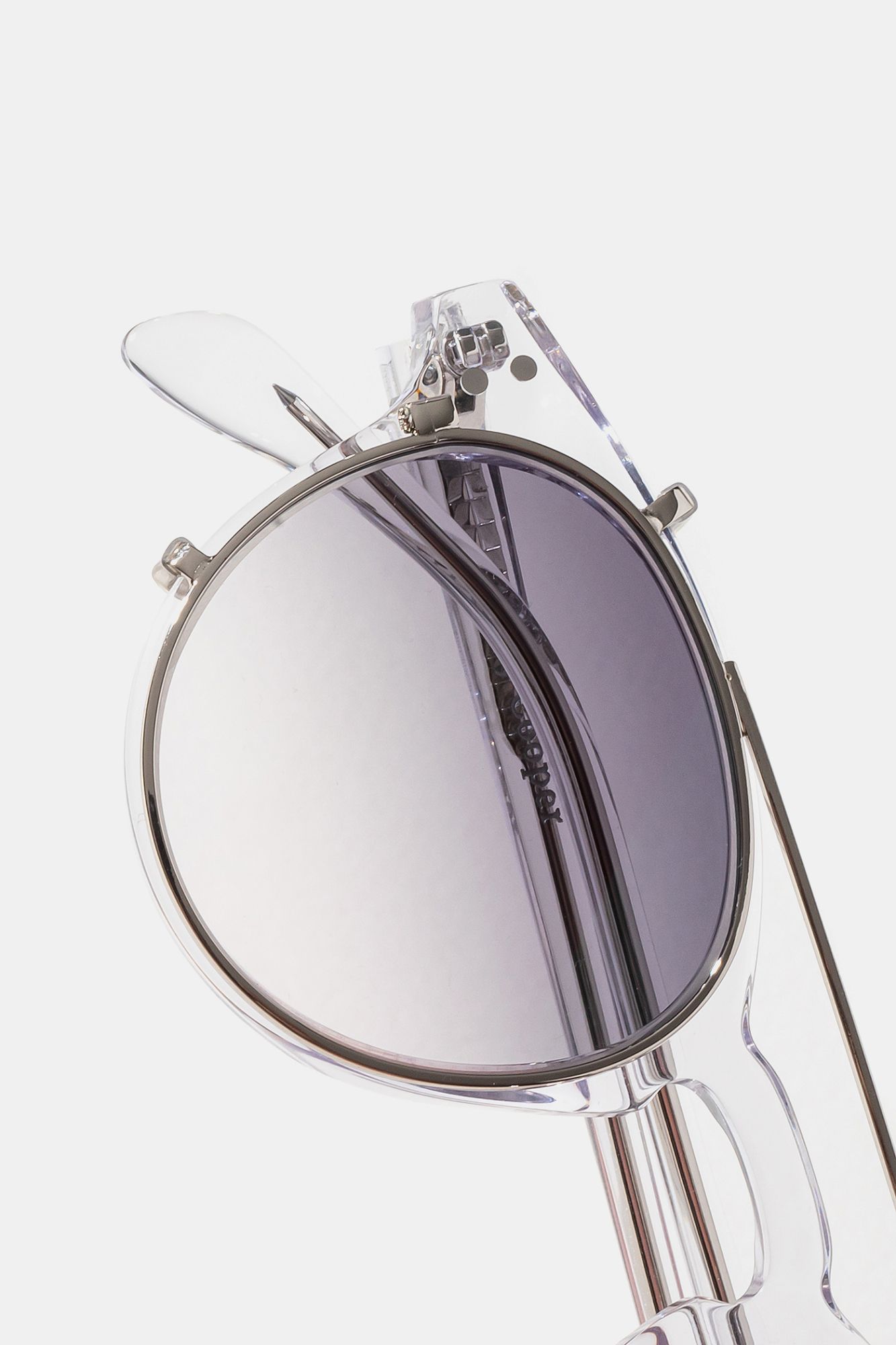 Norfolk Clipon Transparent