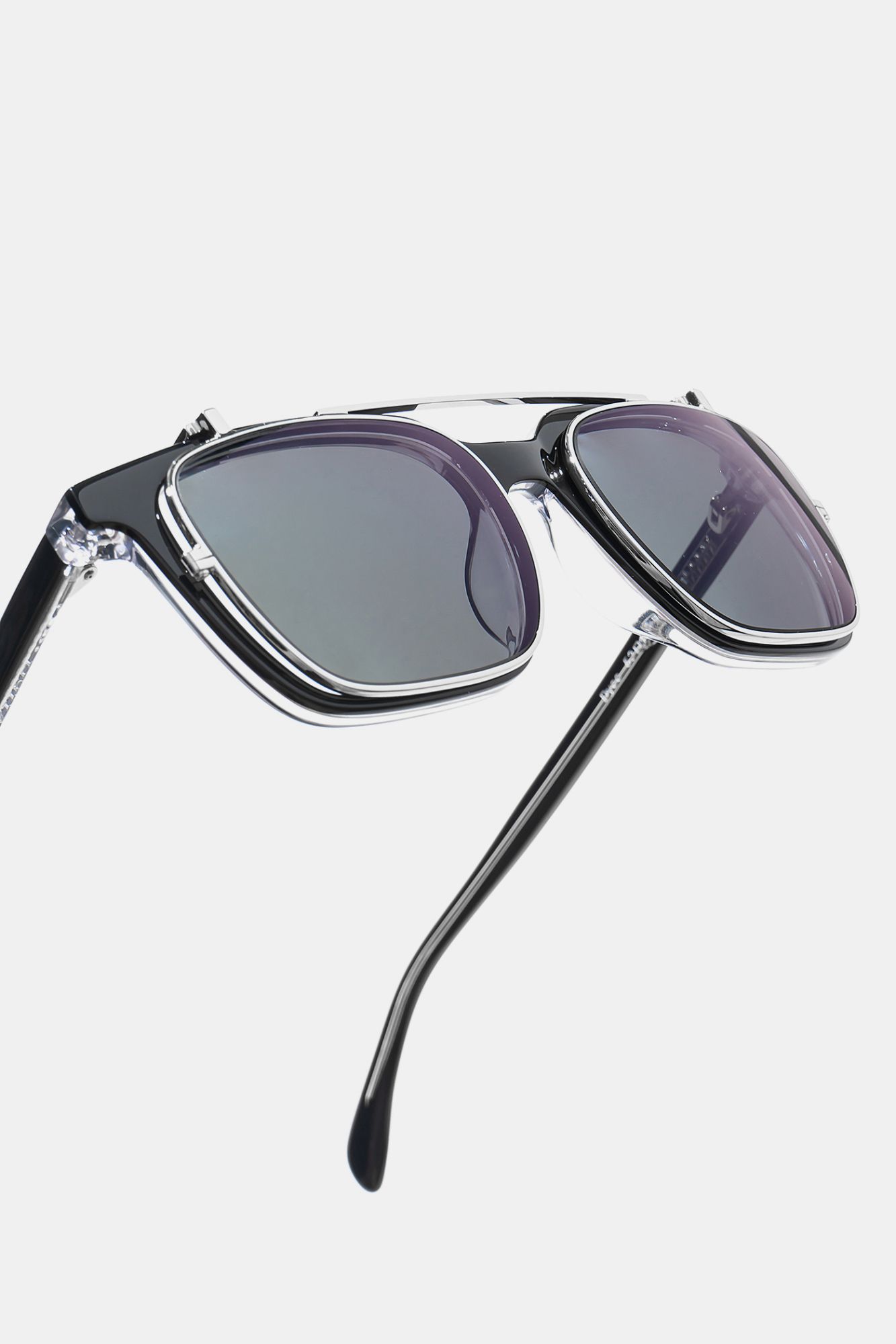 Dyce Clipon Black
