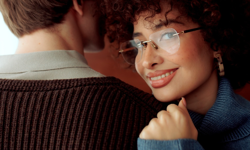 Очки или контактные линзы: что выбрать в 2025 году?