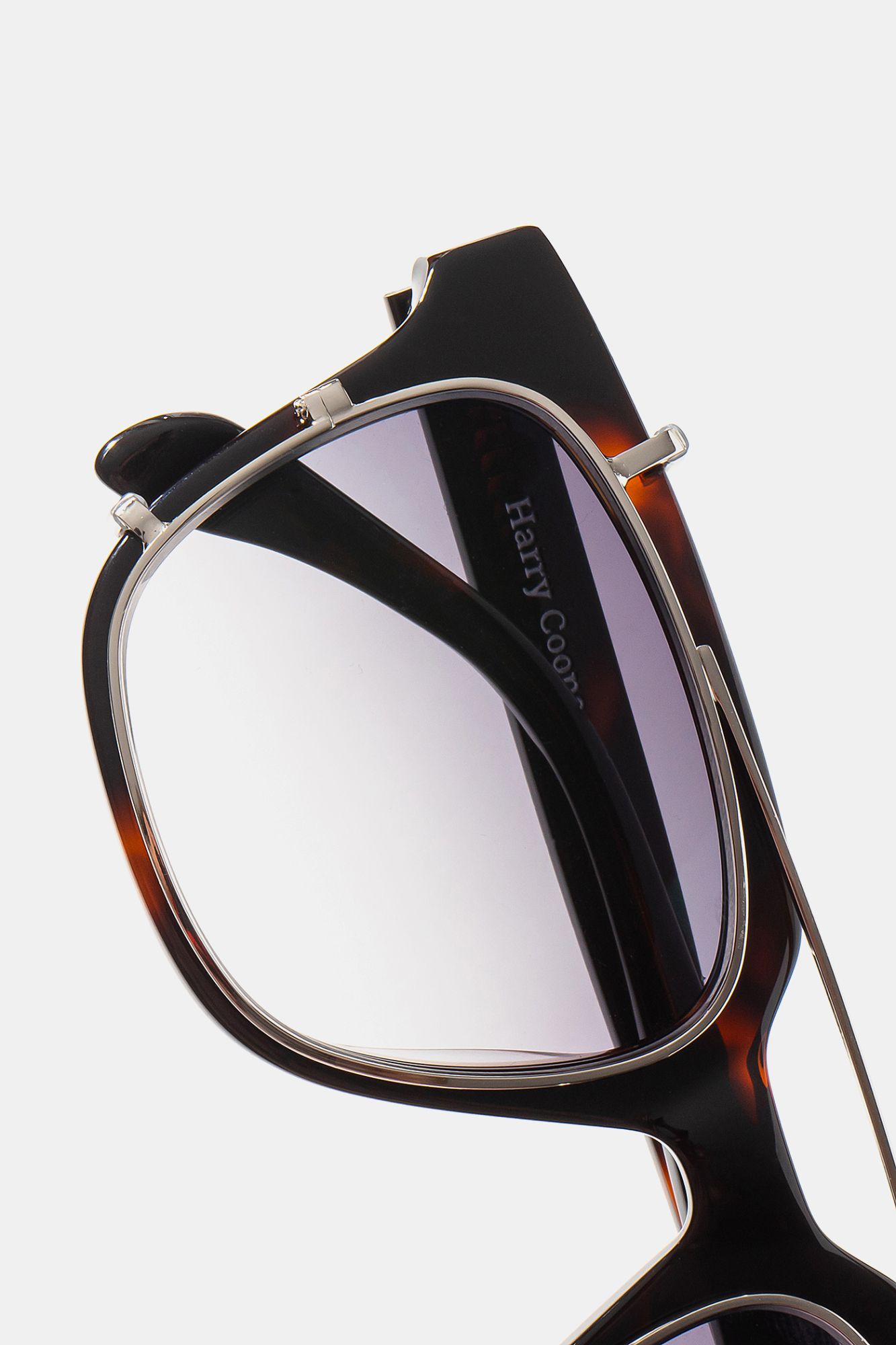 Graz Clipon Tortoise