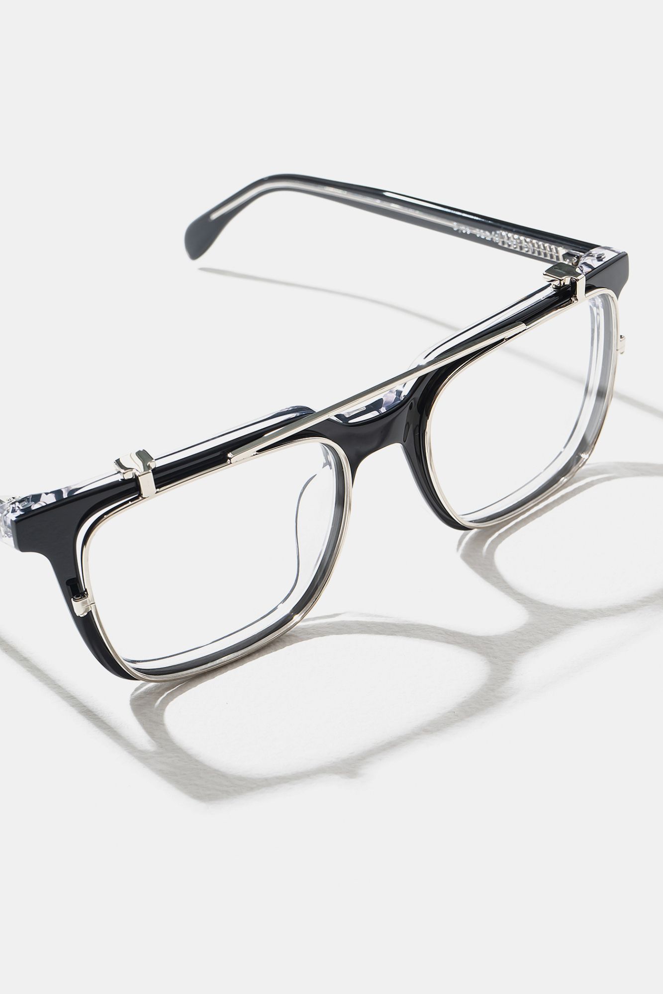 Dyce Clipon Black