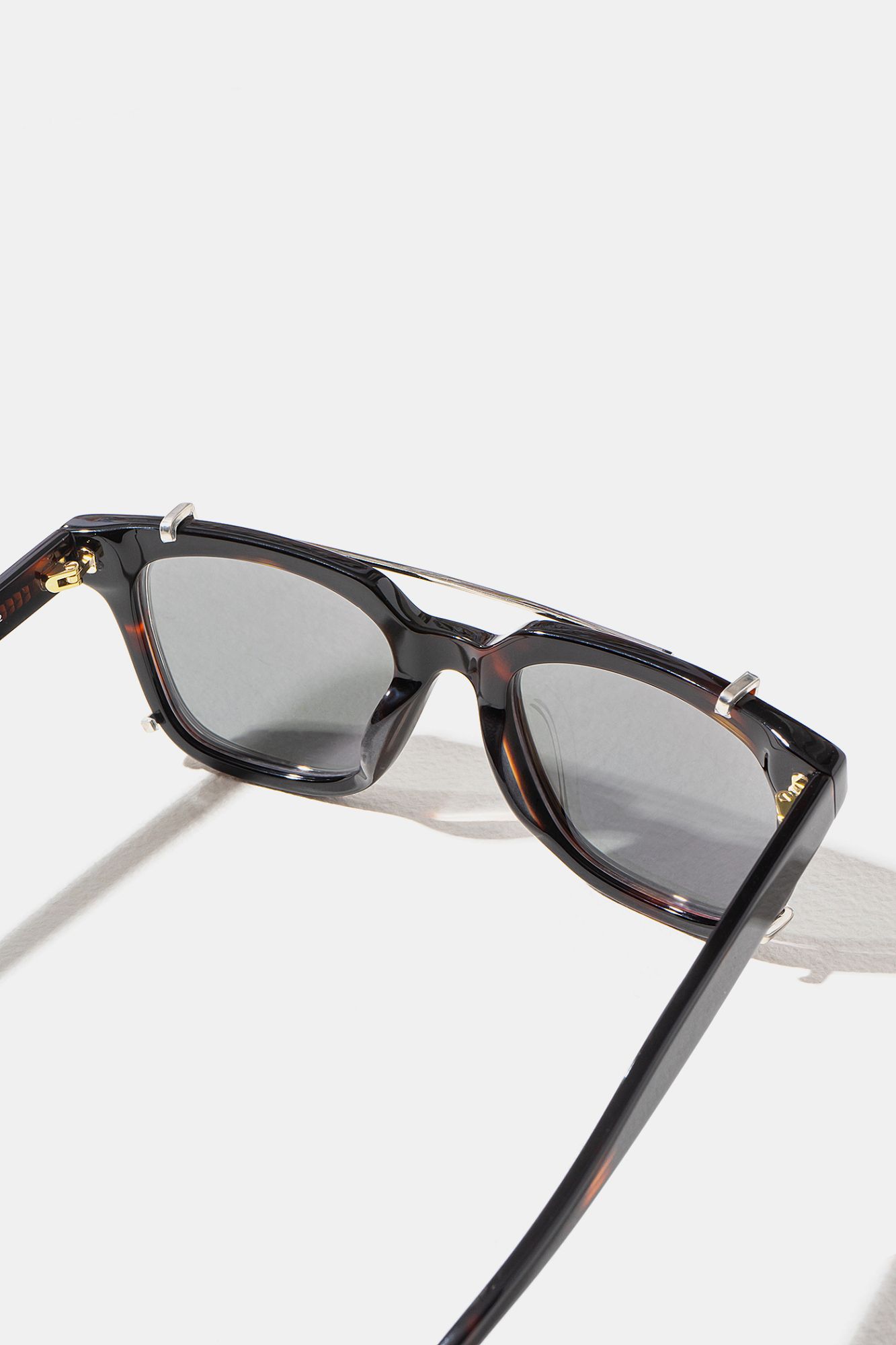 Graz Clipon Tortoise