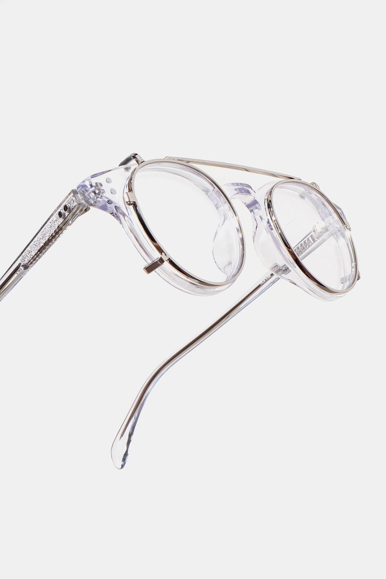 Norfolk Clipon Transparent