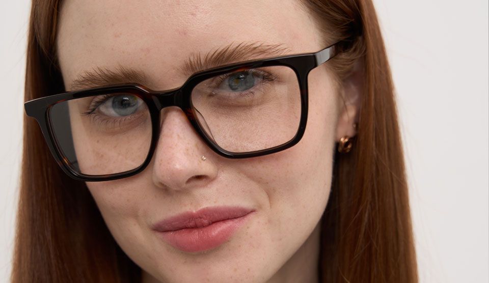 Чем компьютерные очки отличаются от обычных